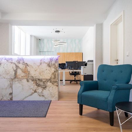 Hotel Phoenix Berghausen  Екстер'єр фото